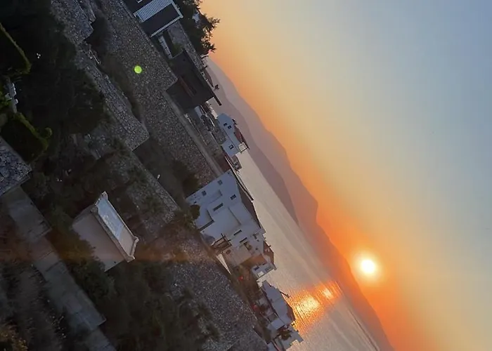 Yakisikli Bodrum Vue Avec Piscine Privee Villa