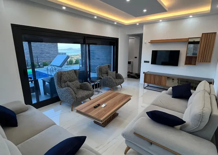 Yakisikli Bodrum Vue Avec Piscine Privee Villa Milas